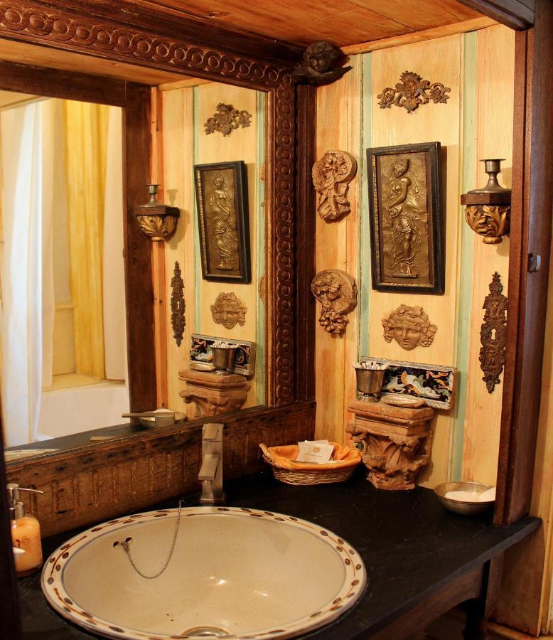 Chateau De Chambiers Durtal Room photo